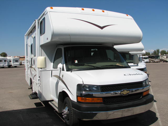 Used 2007 Winnebago Chalet 24VR Class C For Sale